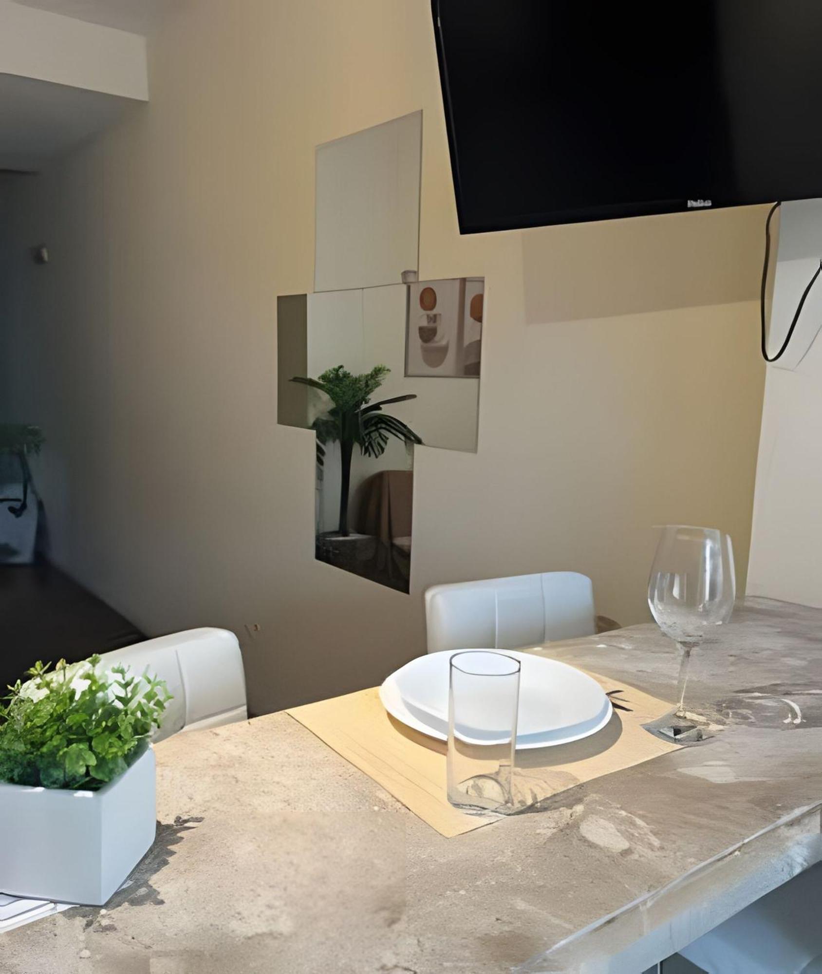 Apartamento Em Copacabana Com Vista Lateral Do Mar Rio de Janeiro Buitenkant foto